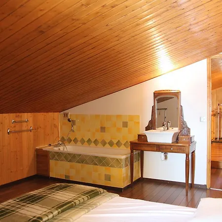 Roche Blanche Apartment